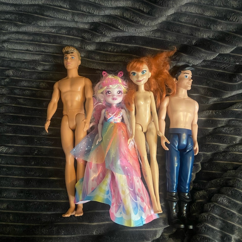 Barbie Doll Set